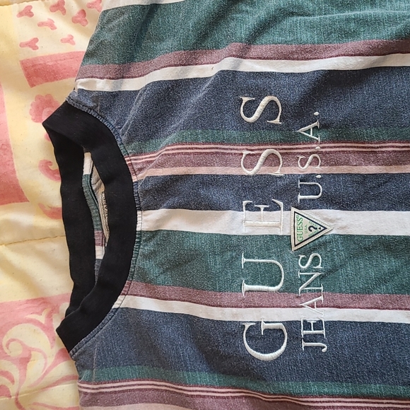 Guess t shirt - Picture 3 of 3